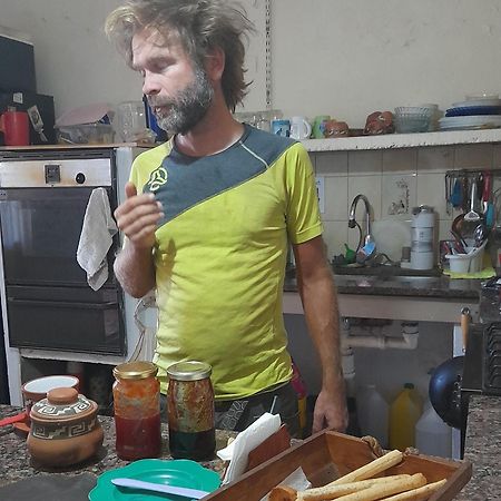 Hostel La Casa Del Patio Bb Bahía Blanca المظهر الخارجي الصورة