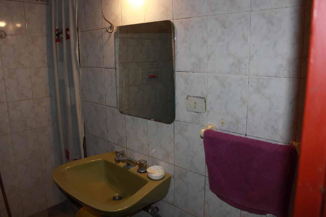 Hostel La Casa Del Patio Bb Bahía Blanca المظهر الخارجي الصورة